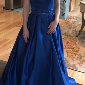 Stained dress good price